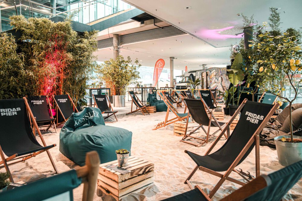 Mobiler Barcontainer von Frida auf Landgang auf der CMT 2026 in Stuttgart.